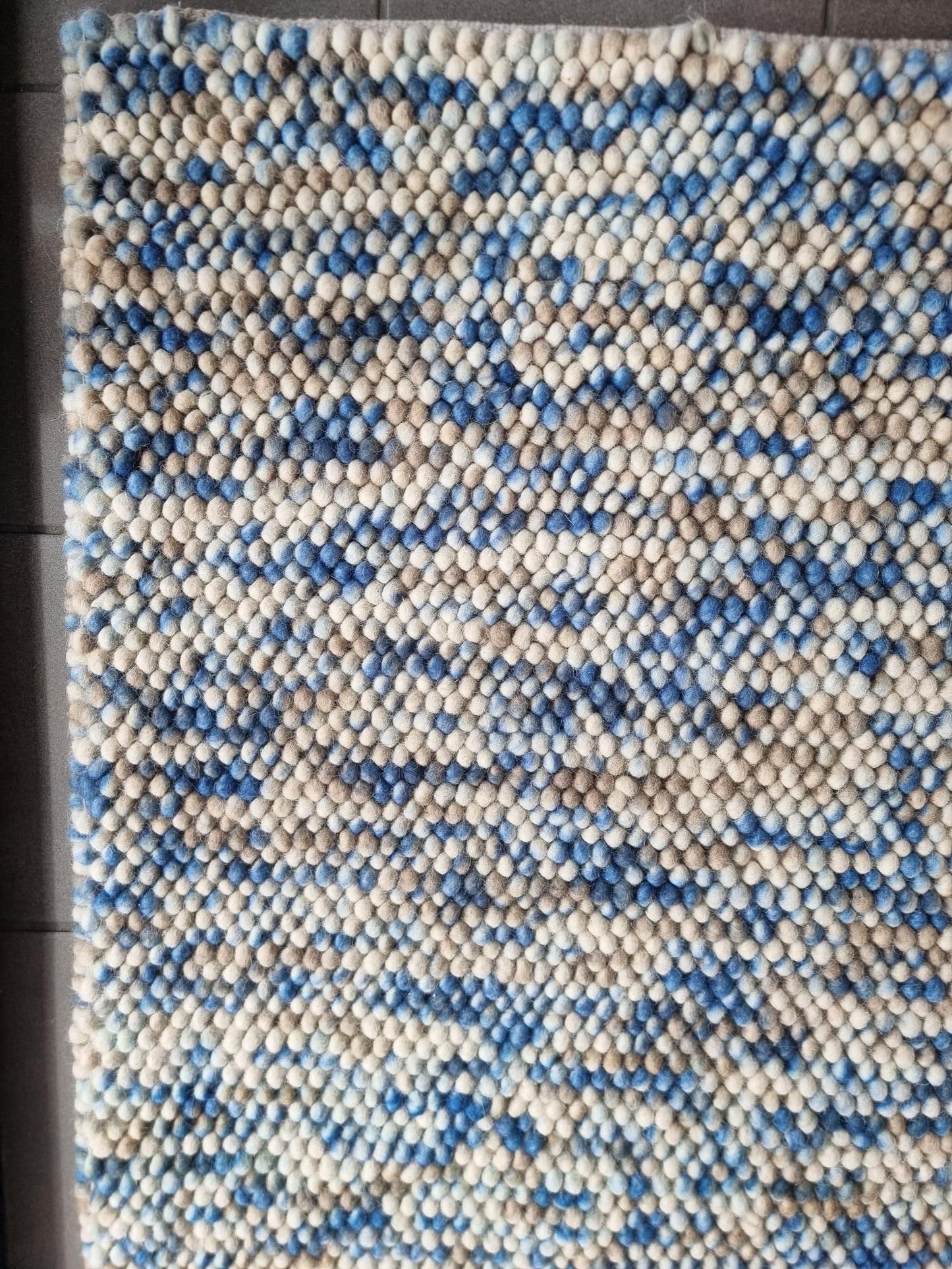 Pebble Blue Multi Color - Luxurious Rugs