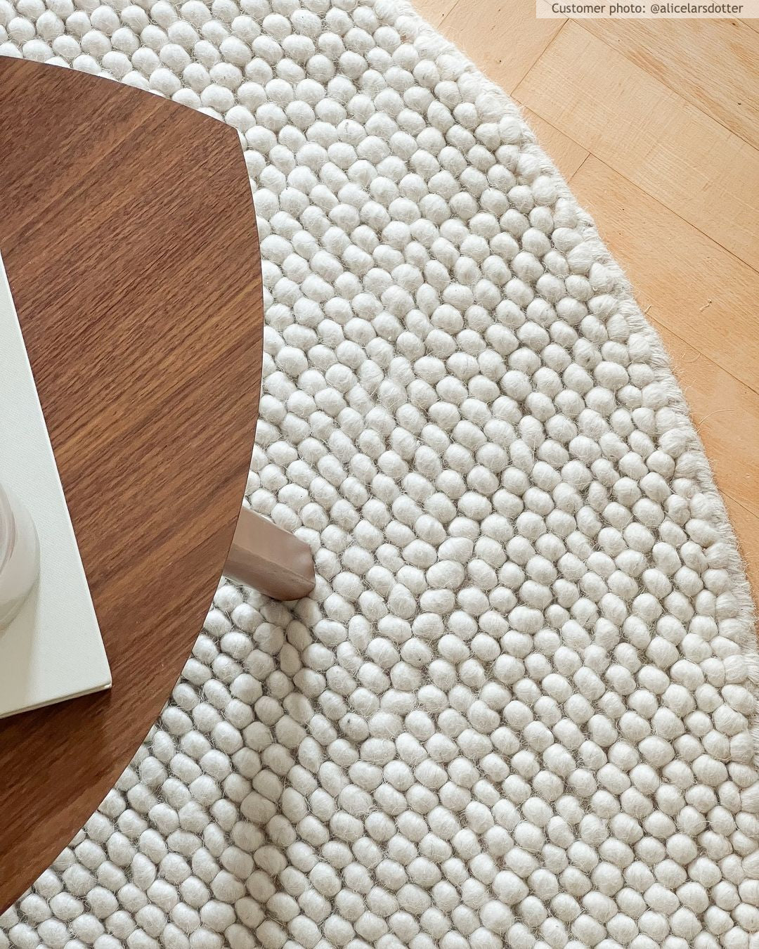 Pebbles White Hand Woven Wool Rug