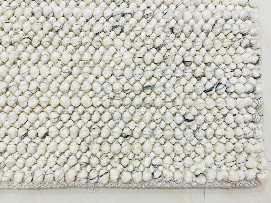 Pebbles Ice Ivory white Grey colour Hand-Woven wool Rug