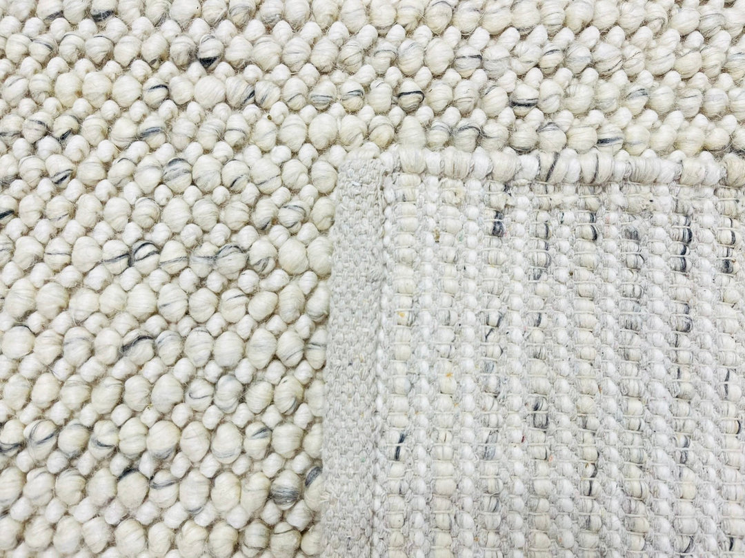 Pebbles Ice Ivory white Grey colour Hand-Woven wool Rug