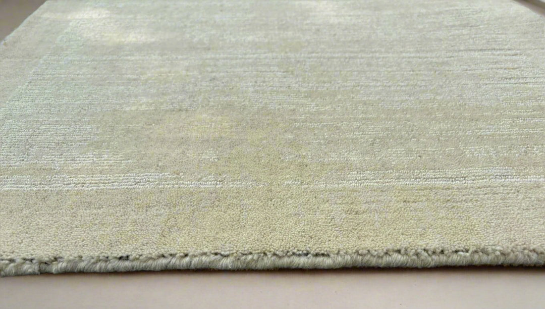 Crimson Bloom Light Beige and Cream 100% New Zealand wool Rug