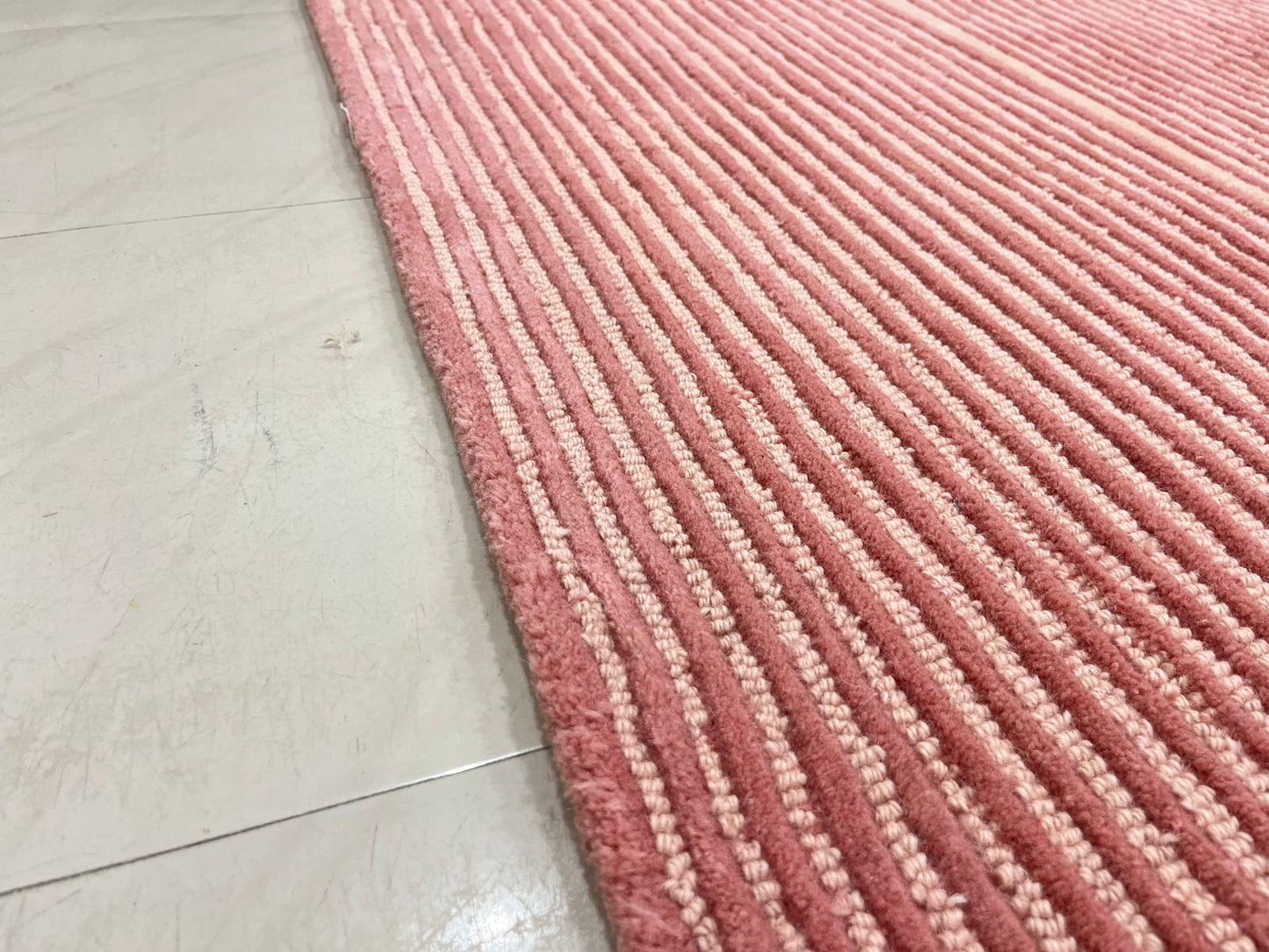 Viper Modern Rug 100% Wool Blush Rose Hand Tufted Rugs