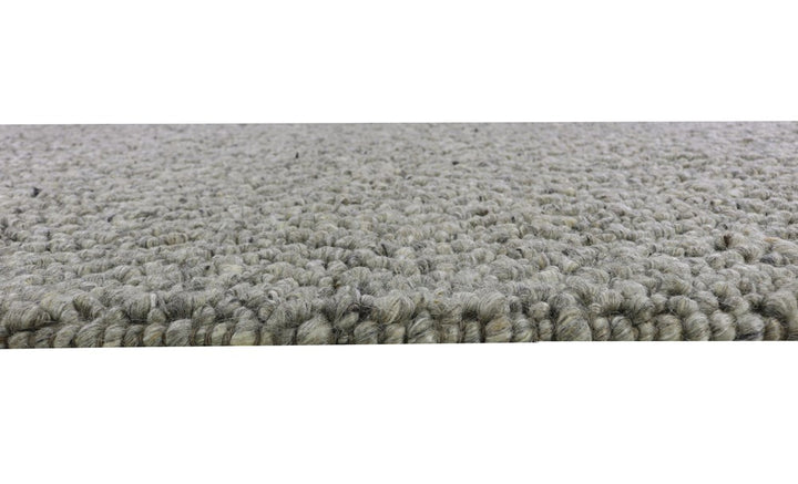 Fish Eye - Steel Beige Pure Wool with Minimal Shedding for a Timeless Touch