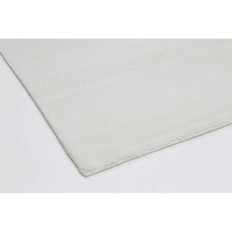 Marsala Hand Woven White Floor Rug - Luxurious Rugs