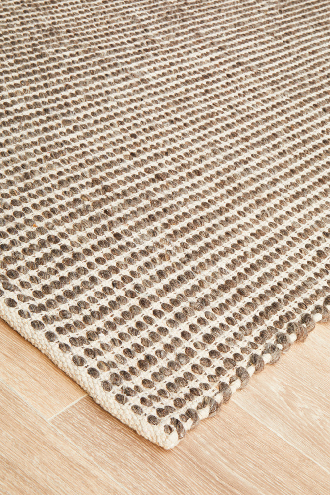 Skandinavian 300 Brown Rug