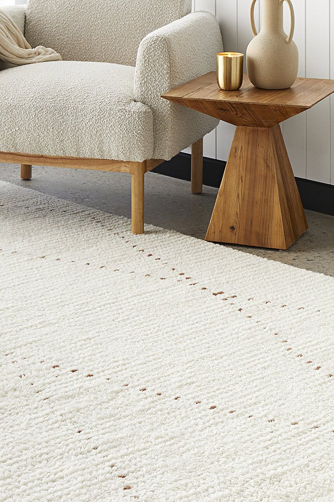 SUMMIT Diana Hand Loom Quality Wool Rug - Luxurious Rugs