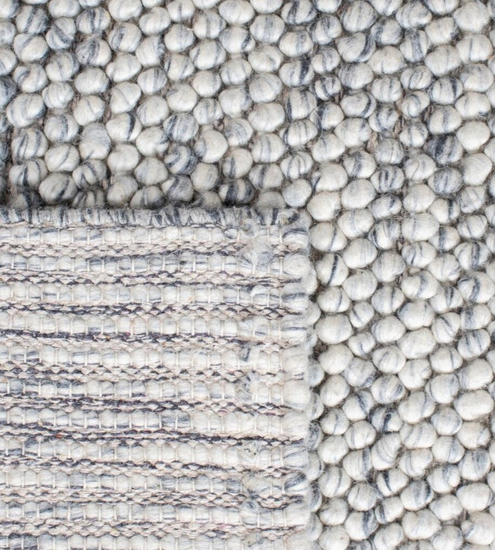 Pebbles, Hand Woven 80% Wool, 20% Cotton Rug - Light Grey / Ivory Rug  - Luxurious Rugs